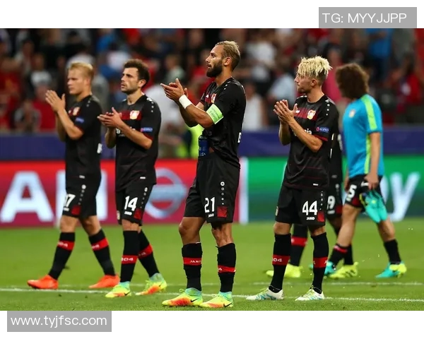 科隆与比勒费尔德的精彩对决比分揭晓,赛季走势分析与精彩瞬间回顾 科隆与比勒费尔德的精彩对决比分揭晓,赛季走势分析与精彩瞬间回顾